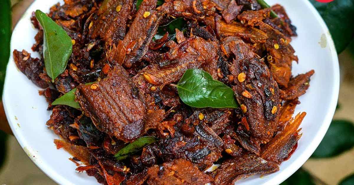 Kerala-Style-unakkameen-thoran-recipe