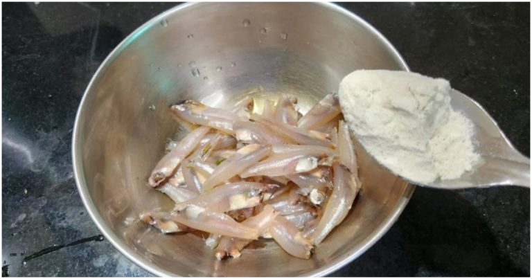 Fish Cleaning Tip Using Wheat Flour