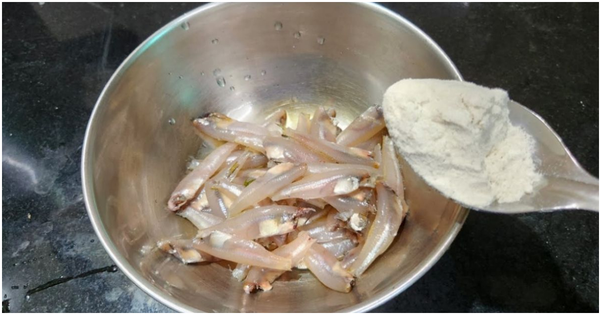 Fish Cleaning Tip Using Wheat Flour