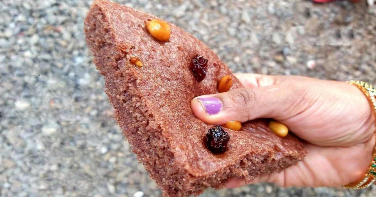 Soft And Tasty Ragi Vattayappam