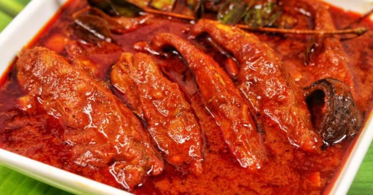 Super Tasty Meen Curry Recipe